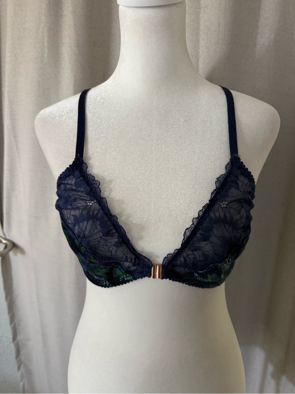 Savage Fenty Blue Lace Bralette Front Clasp